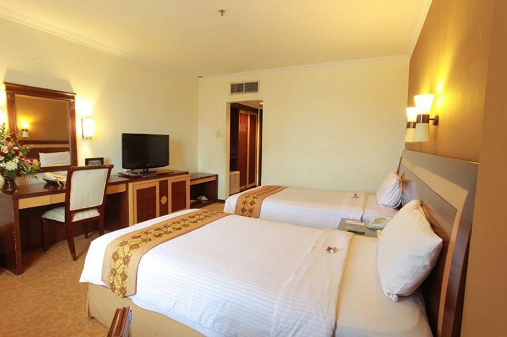 Semesta Heritage Hotel & Convention Семаранг Экстерьер фото